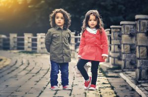 5 najlepszych marek designerskiej odzieży dziecięcej